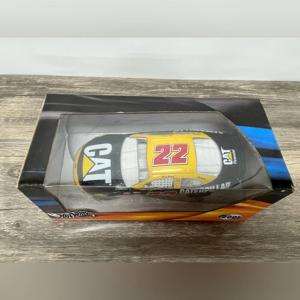 Hot Wheels NASCAR #22 Ward Burton 2001 1:24 Scale Caterpillar Car - New Sealed - Picture 5 of 6